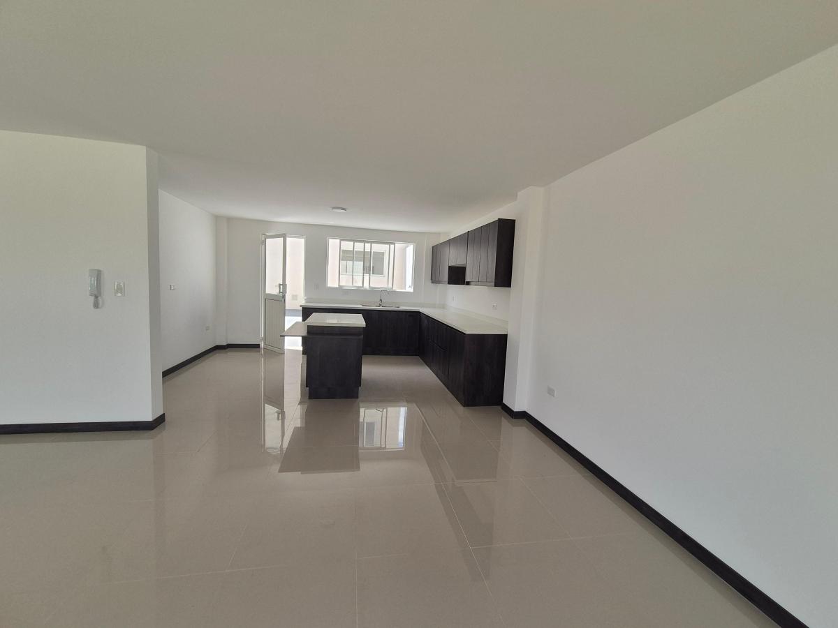 Hermosa Casa por Estrenar Urb. Privada San Francisco - Valle de Los Chillos — imagen 9