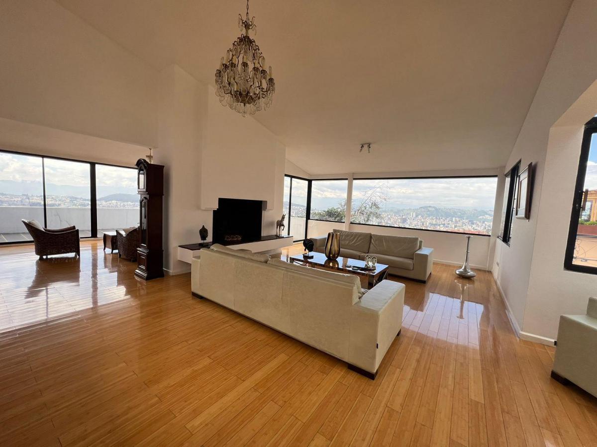 Mv - Colinas de Pichincha, en Venta Casa de Lujo 5d, 1485 m² Útiles con Piscina — imagen 7