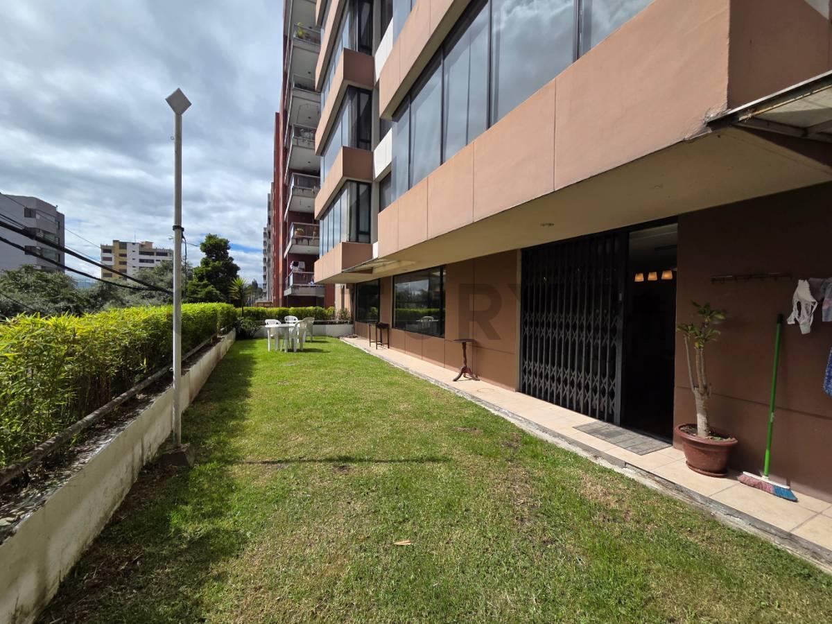 Departamento con Jardín y Patio en Venta Sector Batan Alto — imagen 3