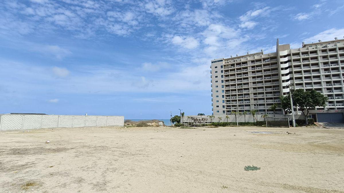 Vendo Terreno de 4000 m² a Pocos m La Playa de Las Conchas en Salinas — imagen 10