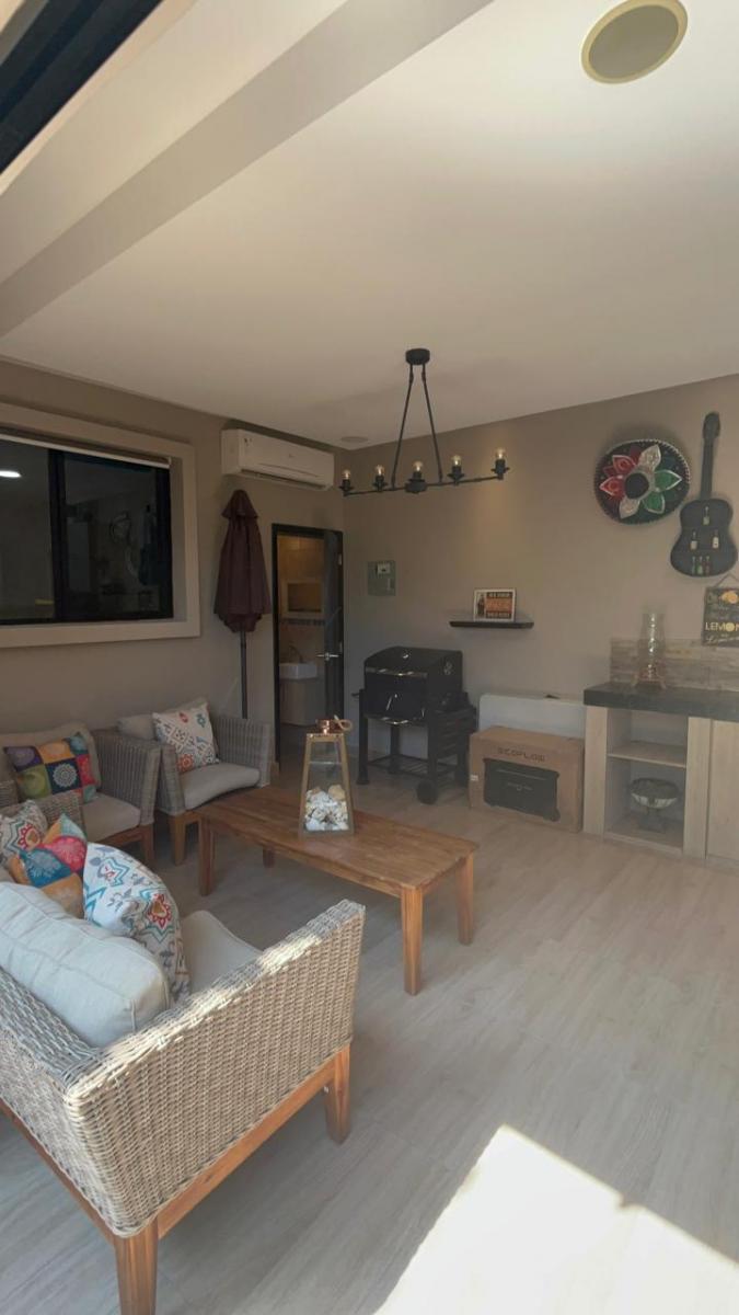 Casa Esquinera en Venta en La Urbanizacion Bosques de La Costa - Via La Costa, Guayas — imagen 10