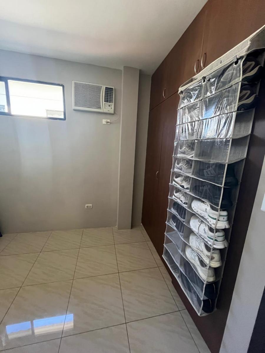 Casa Esquinera en Venta en La Urbanizacion Bosques de La Costa - Via La Costa, Guayas — imagen 8