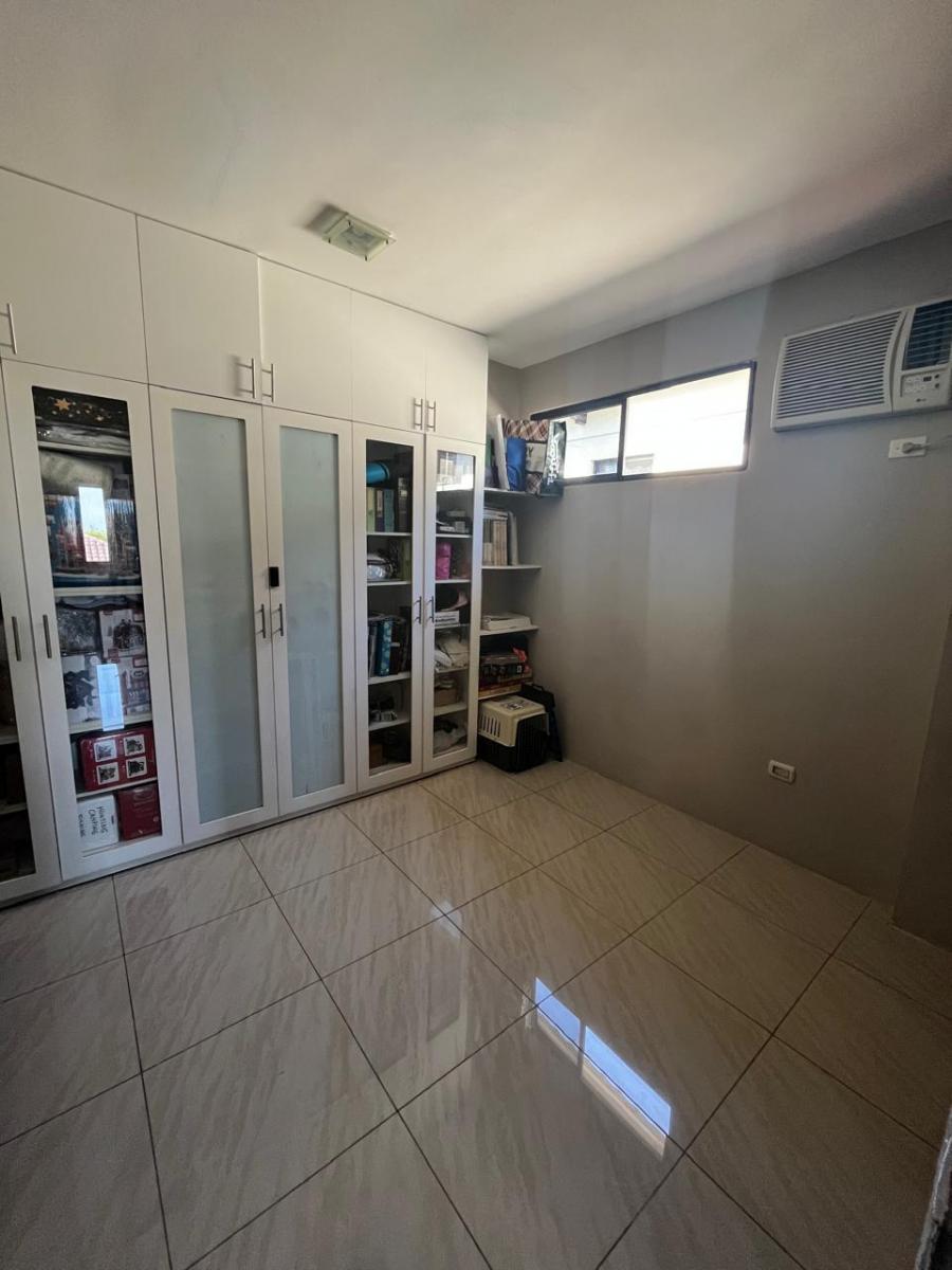 Casa Esquinera en Venta en La Urbanizacion Bosques de La Costa - Via La Costa, Guayas — imagen 7