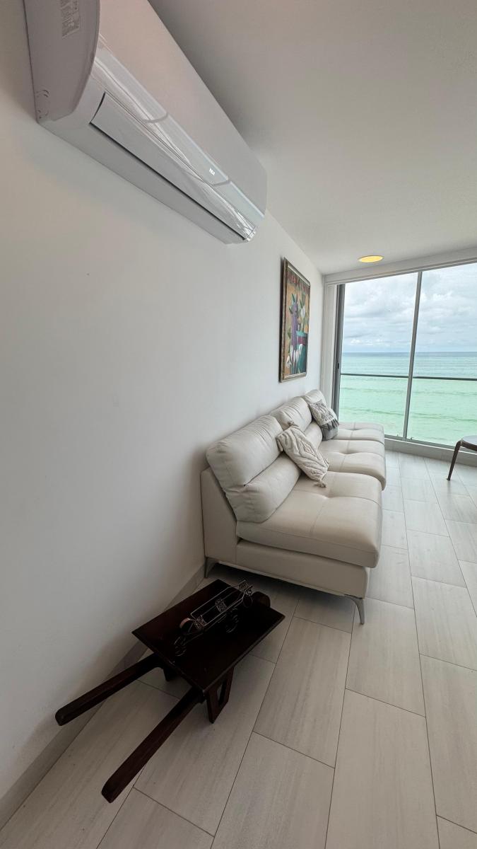 Departamento con Vista Al Mar en Venta, San Lorenzo, Salinas — imagen 6