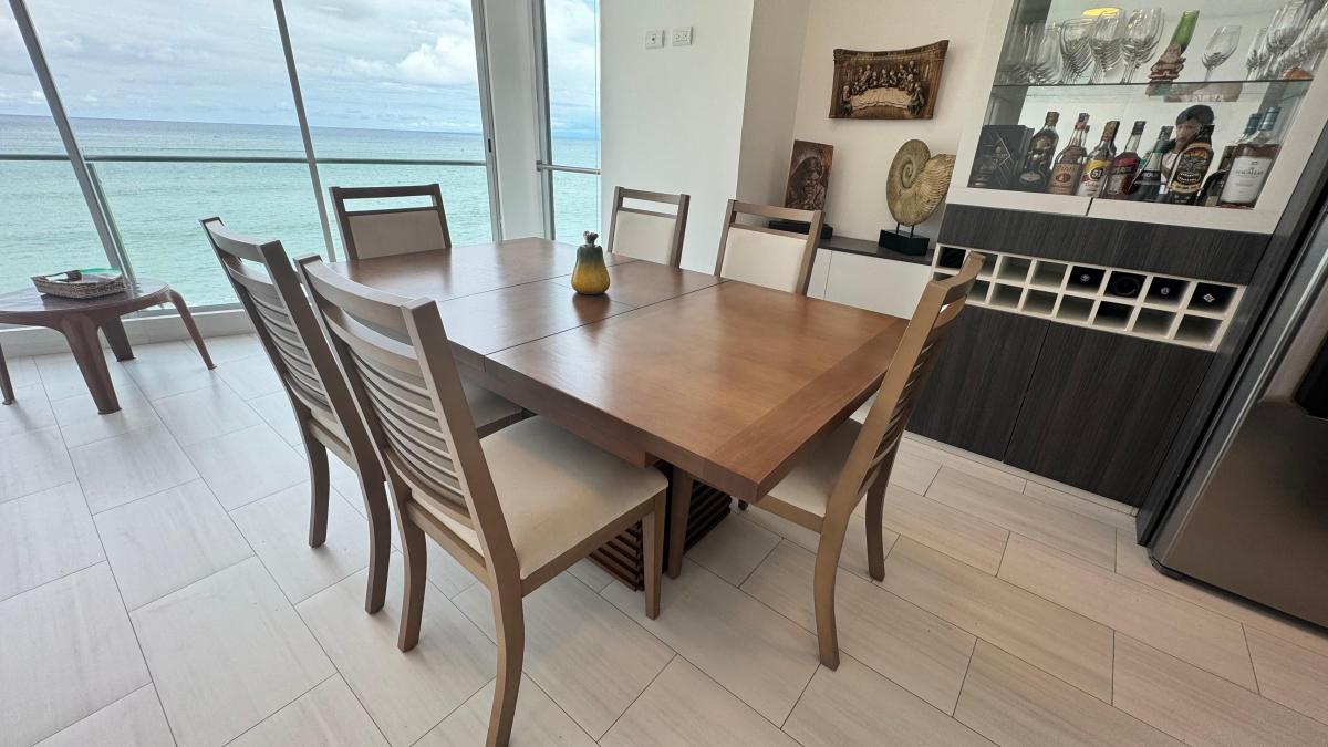 Departamento con Vista Al Mar en Venta, San Lorenzo, Salinas — imagen 3