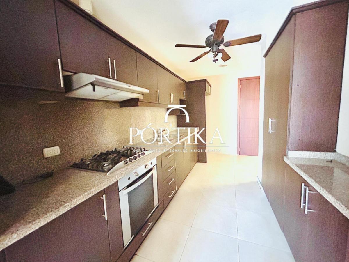 Venta Departamento 3 Dorm. - Urb Torres del Rio - Samborondon, Guayas — imagen 6