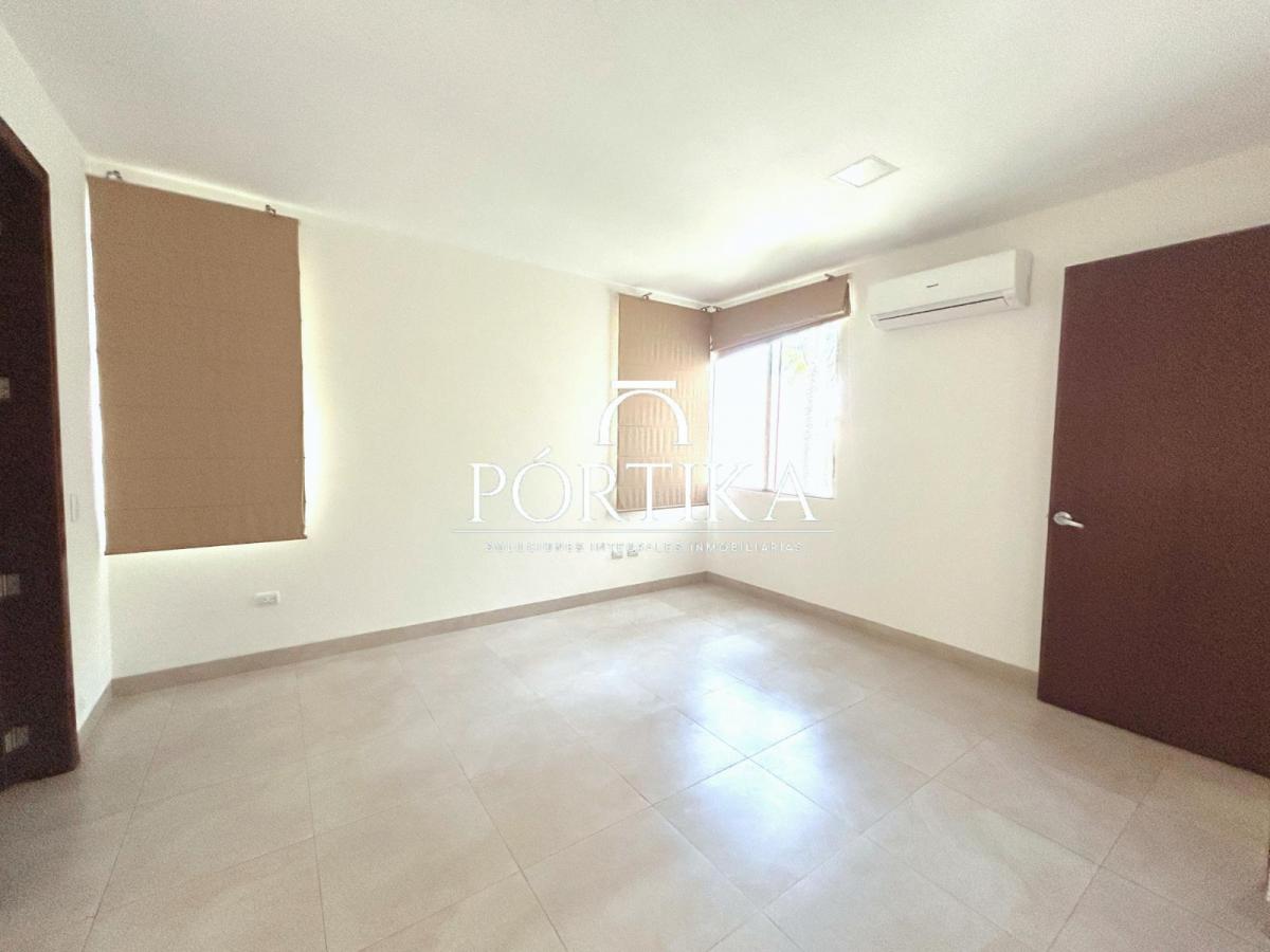 Venta Departamento 3 Dorm. - Urb Torres del Rio - Samborondon, Guayas — imagen 3