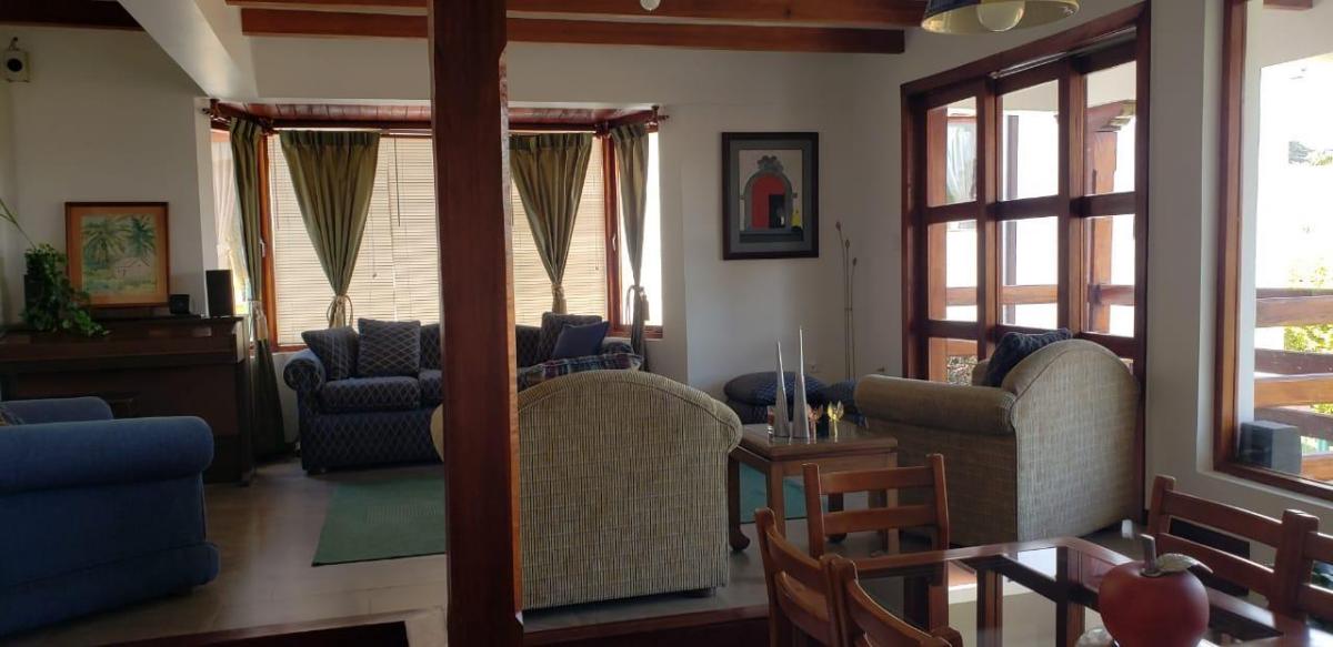 Casa de Venta en La Intervalles Dentro de Urbanización con Hermosa Vista — imagen 9