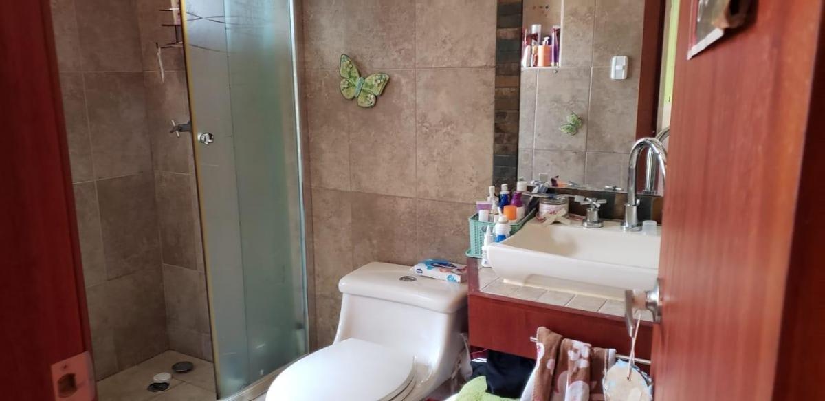 Casa de Venta en La Intervalles Dentro de Urbanización con Hermosa Vista — imagen 8