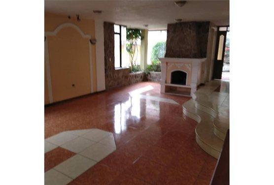 Casa en Venta 370 m² San Rafael — imagen 3