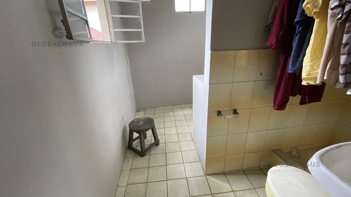 Venta de Casa Rentera en 10 de Agosto Entre Carchi y Tungurahua Centro de Guayaquil L. B. Guayas — imagen 6