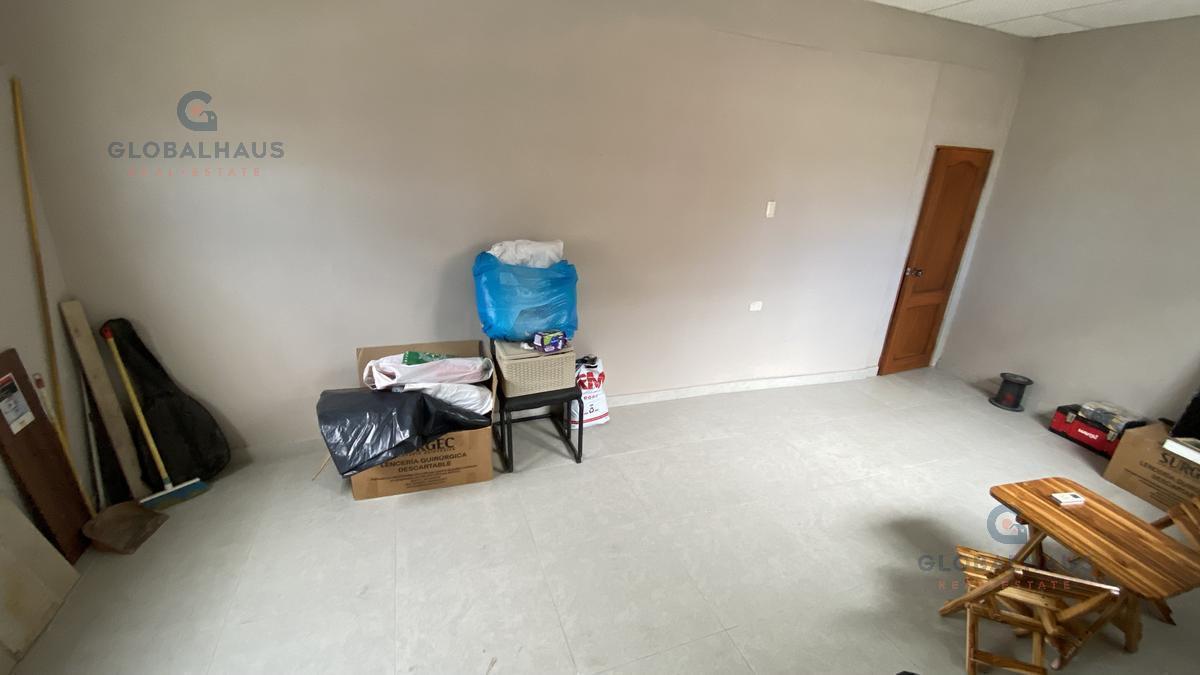 Venta de Casa Rentera en 10 de Agosto Entre Carchi y Tungurahua Centro de Guayaquil L. B. Guayas — imagen 4