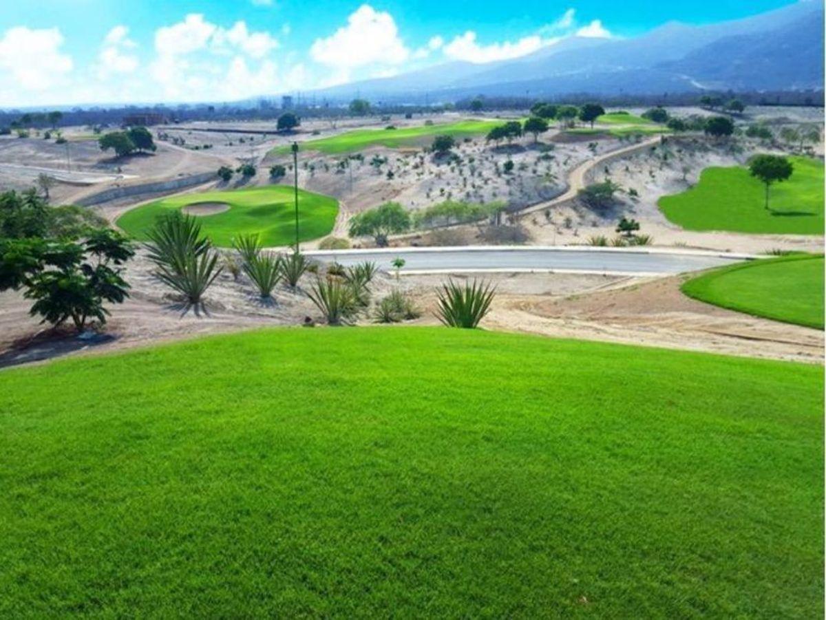 Hermoso Terreno en Montecristi Golf Resort & Villas, Manabí — imagen 8