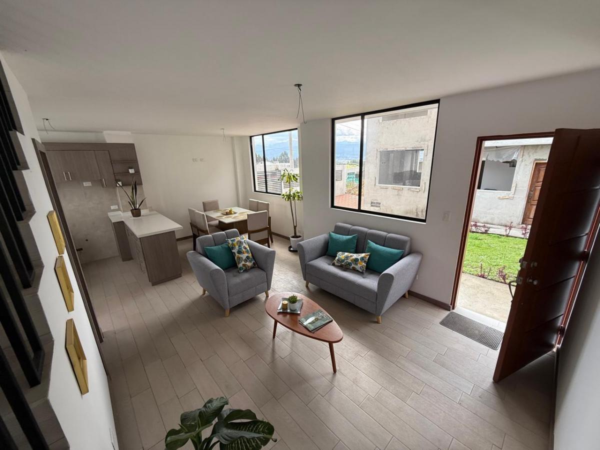 Hermosas Casas en Venta 141 m² - Cashapamba — imagen 9