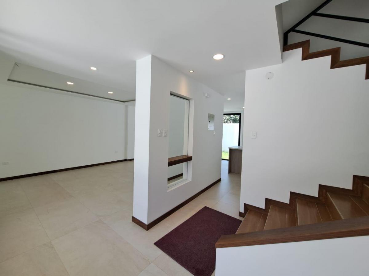 Venta Casa a Estrenar en Tumbaco 162 m², con Terraza, Jardín y Piscina (C) — imagen 9