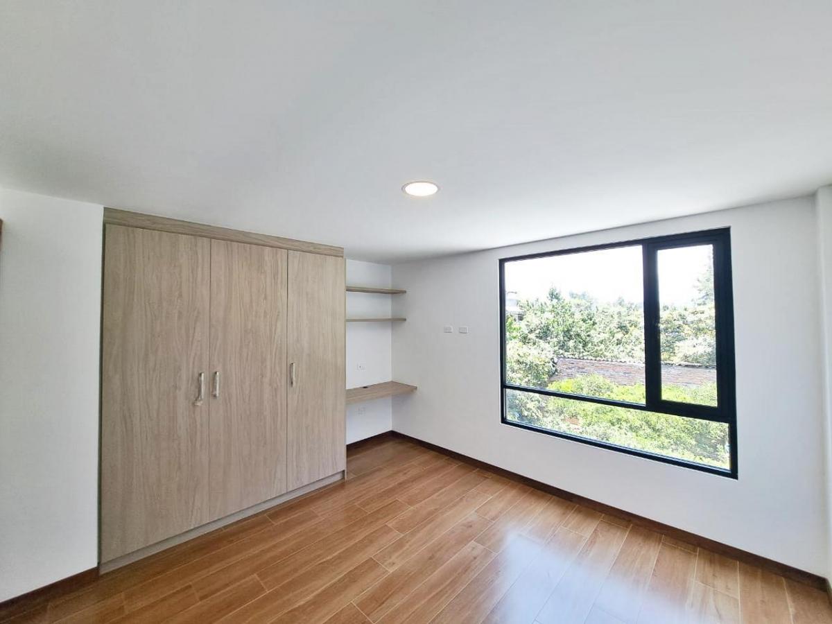 Venta Casa a Estrenar en Tumbaco 162 m², con Terraza, Jardín y Piscina (C) — imagen 4