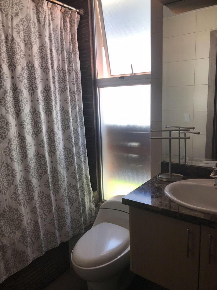 Vendo Departamento de Lujo 2 Dorm. y Jardín Quito Tenis — imagen 5