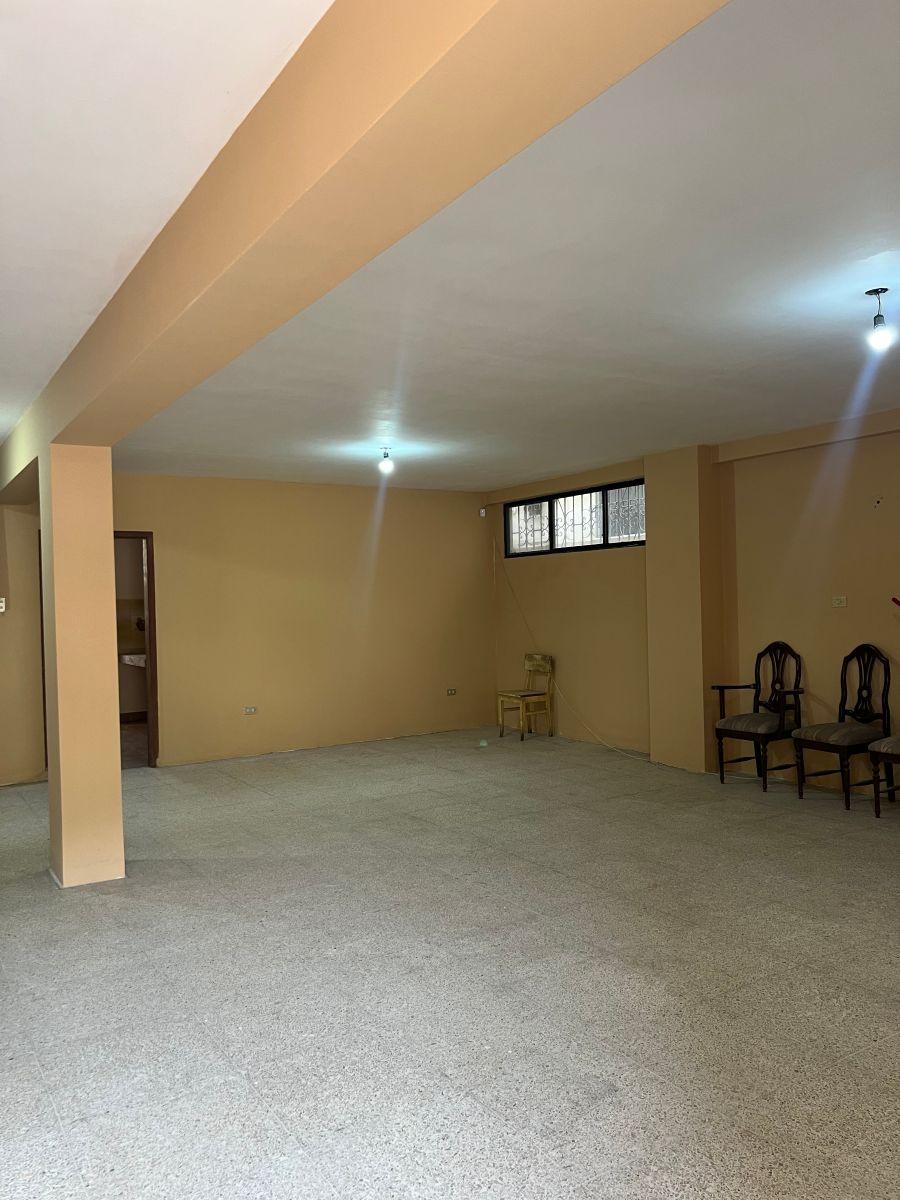 Venta 600 m² de Terreno, 305 m², de Construcción Ceibos, Avda. Leopoldo Carrera Calvo, Guayas — imagen 3