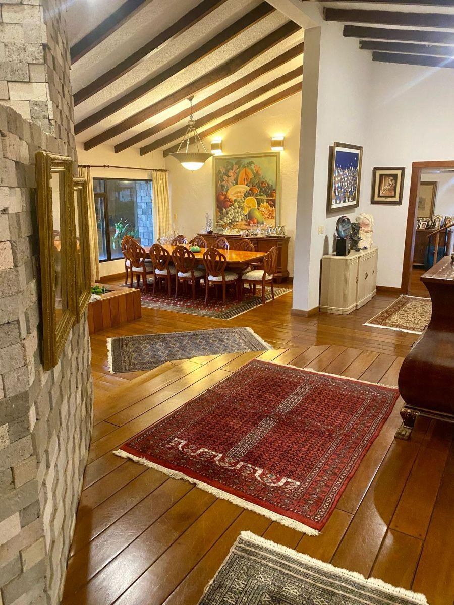 Venta de Casa con 4 Dorm. en Cumbayá, con 1547 m² Terreno — imagen 10