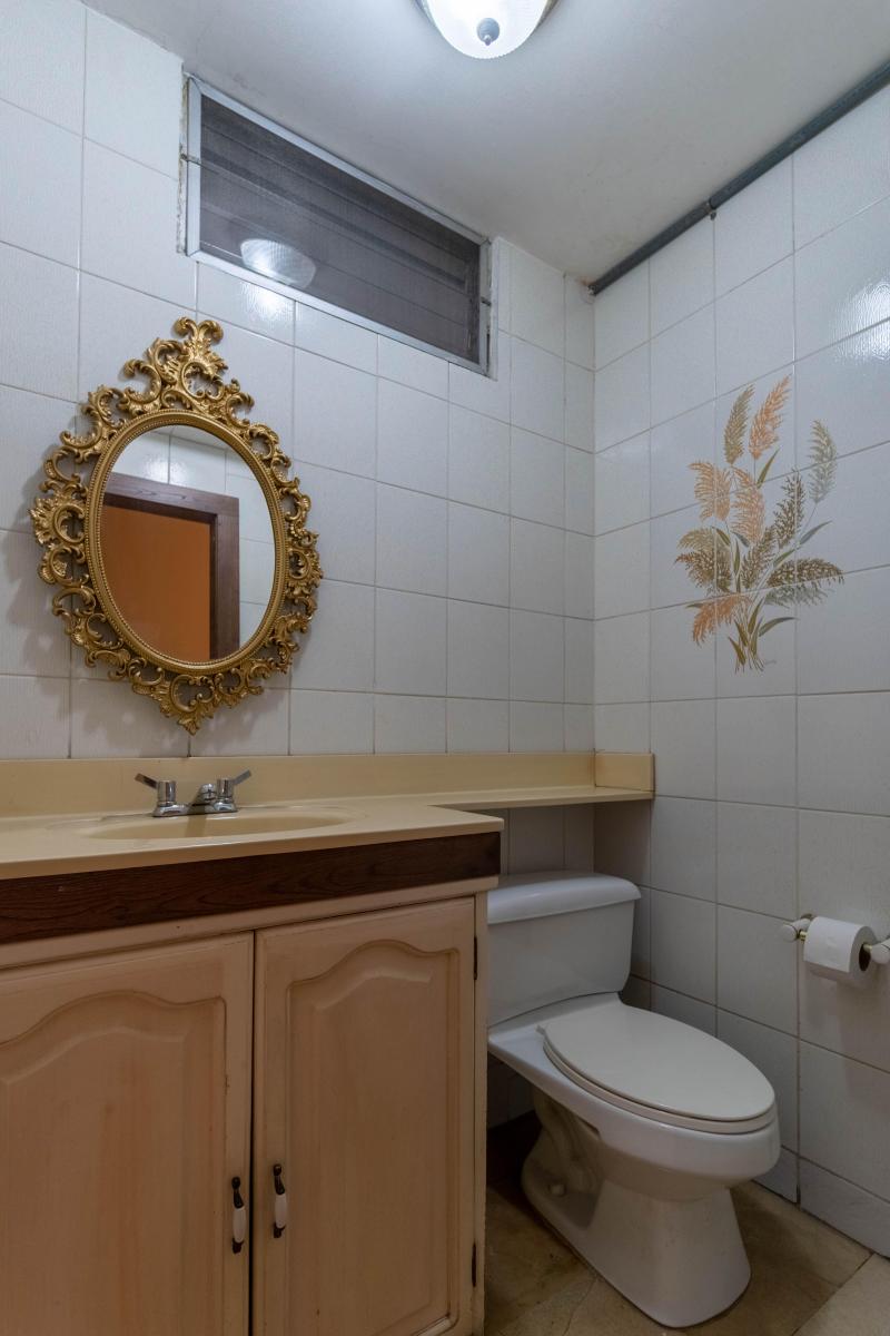 Departamento en Venta de 4 Habitaciones, Edificio Silco, Ceibos, Guayas — imagen 7