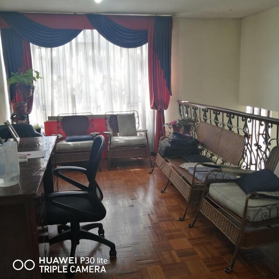 Venta de Casa con 2 Departamentos Indenpendientes en Dammer 2 — imagen 9