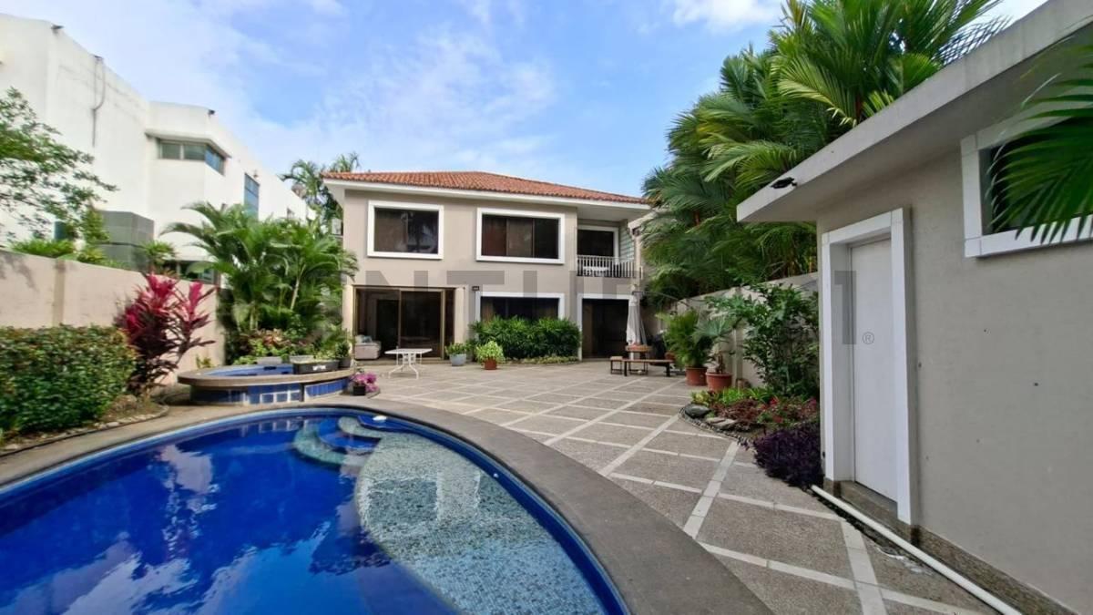Venta Casa con Piscina, 3 Dorm. en Palmar del Río, Samborondon S. Sal, Guayas — imagen 10
