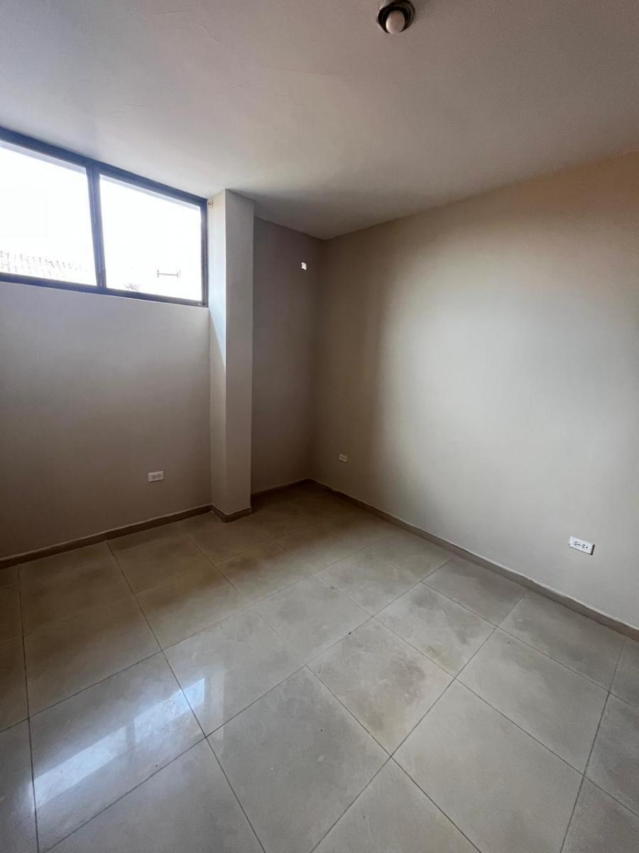 Departamento en Venta en La Urb Santa Cecilia - Ceibos, Guayas — imagen 7