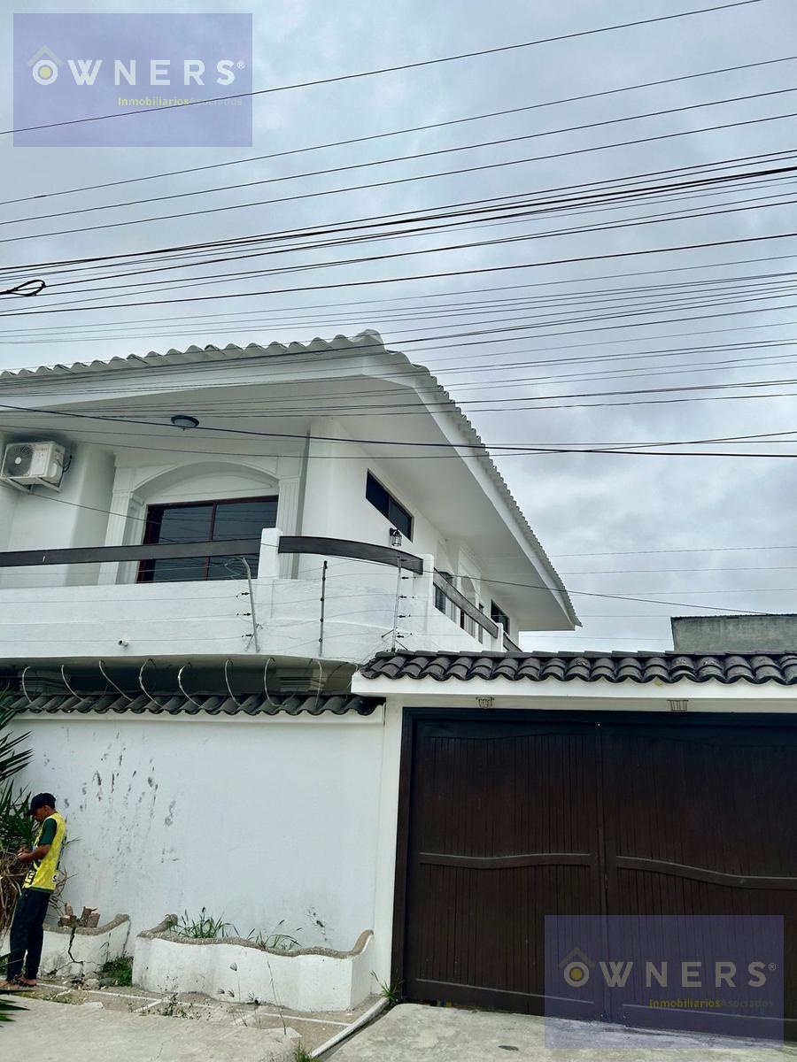 Venta Casa Rentera en Salinas Cerca del Colegio Rubira (Aa) — imagen 4
