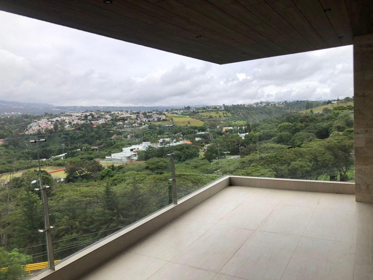 Vendo Departamento de Lujo con Vista Dentro de Conjunto Privado Cumbaya — imagen 10