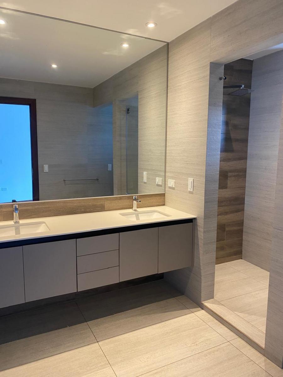 Vendo Departamento de Lujo con Vista Dentro de Conjunto Privado Cumbaya — imagen 6