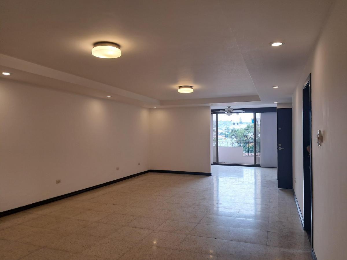 Se Vende Departamento en Los Ceibos 200 m² 3 Dorm. de Oportunidad, Guayas — imagen 7