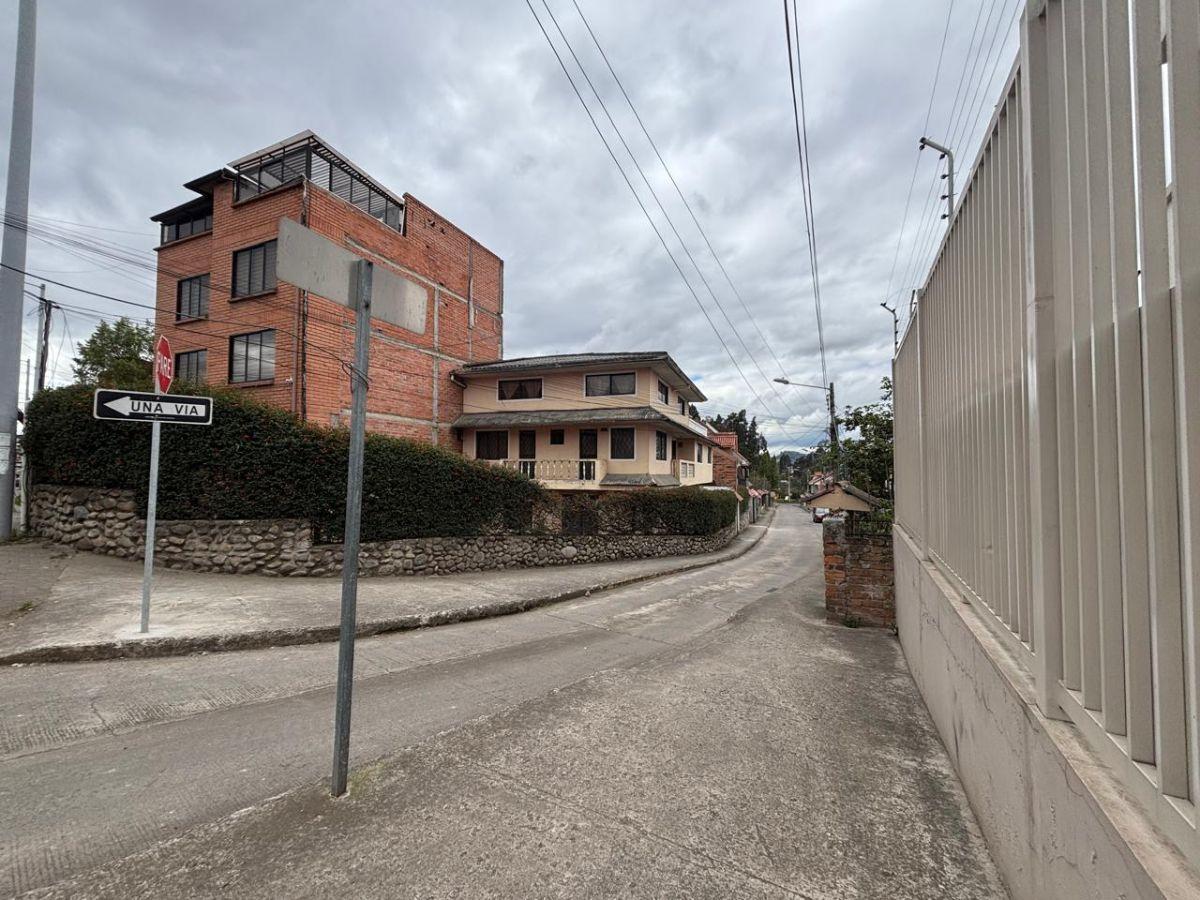 Se Vende Propiedad en La Av Ordoñez Lasso en $260.000, Azuay — imagen 7