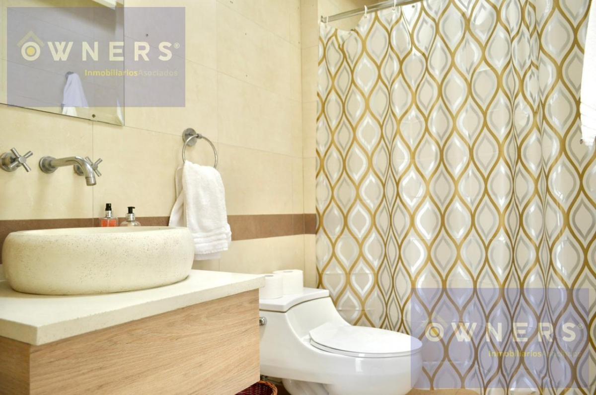 Venta Casa Remodelada Urb Torres del Sol (Jlr), Guayas — imagen 8