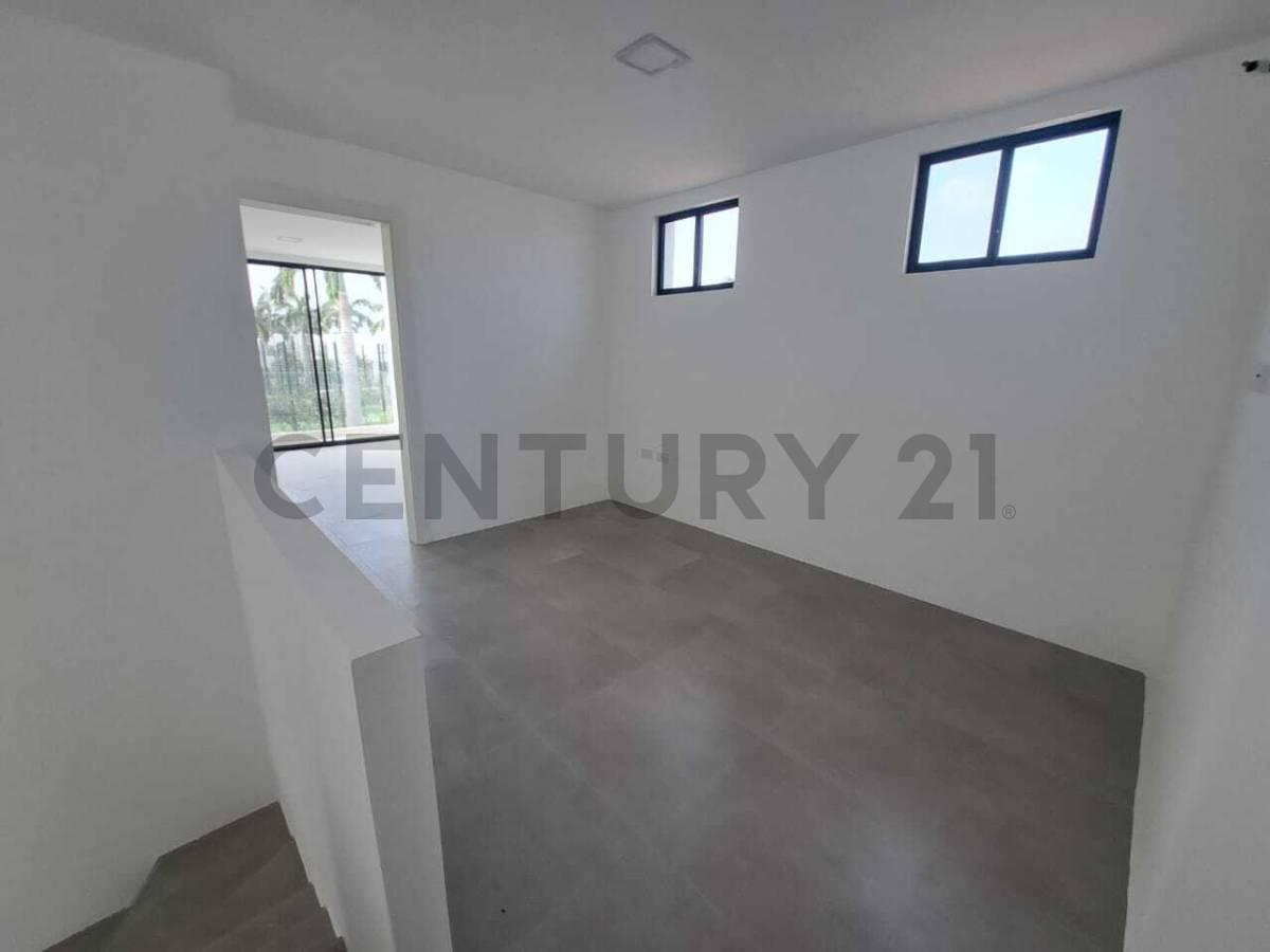 Venta de Casa de Estreno Urb. Costa Azul, Samborondon, Guayas — imagen 6