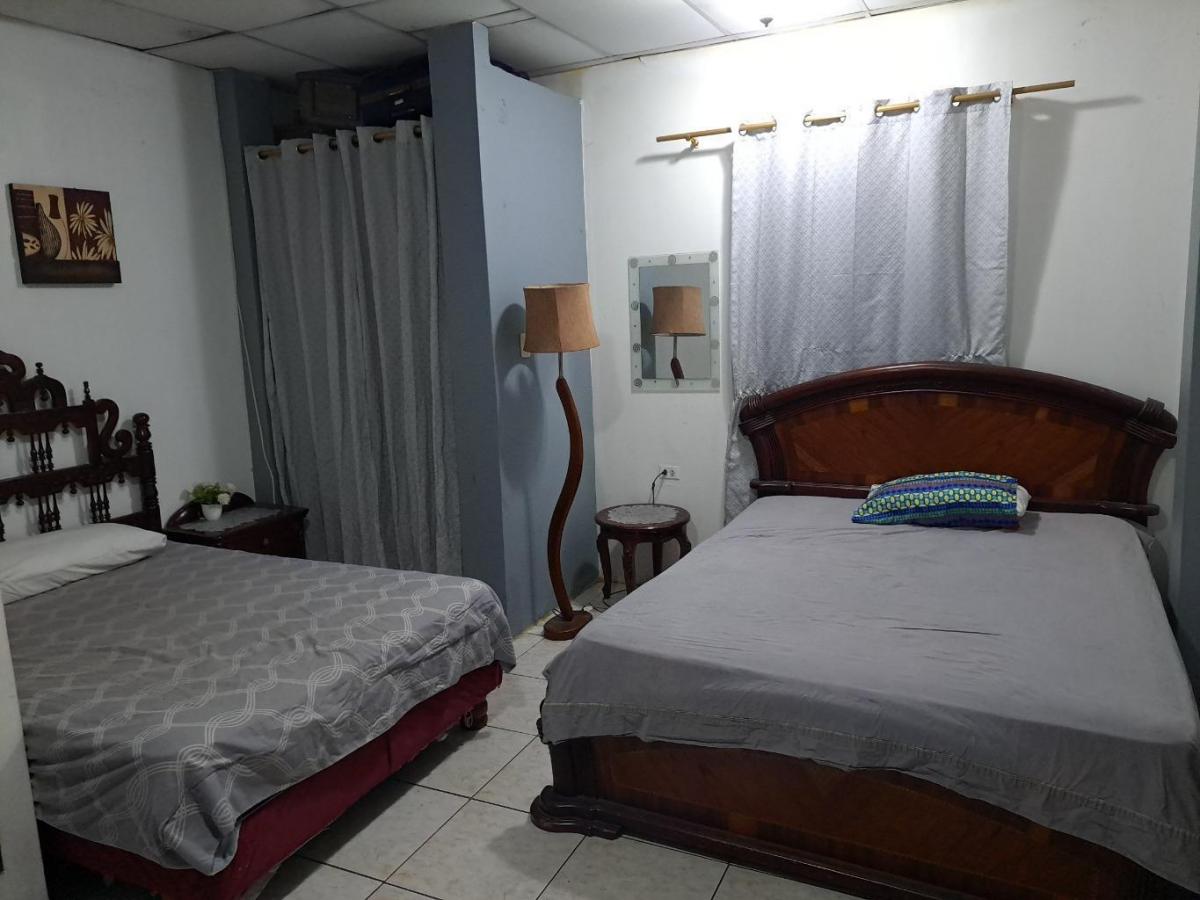 Casa en Venta Av 25 de Julio Sur de Guayaquil Sans, Guayas — imagen 9