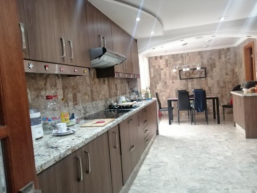 Se Vende Departamento Amplio, Urbanización de Miravalle — imagen 4