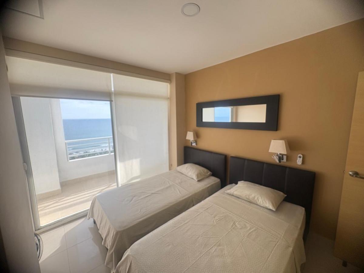 Departamento con 89 m² y 3 Dorm. en Venta en Norte de Playas, Vista Al Mar Ocean Club, Guayas — imagen 3