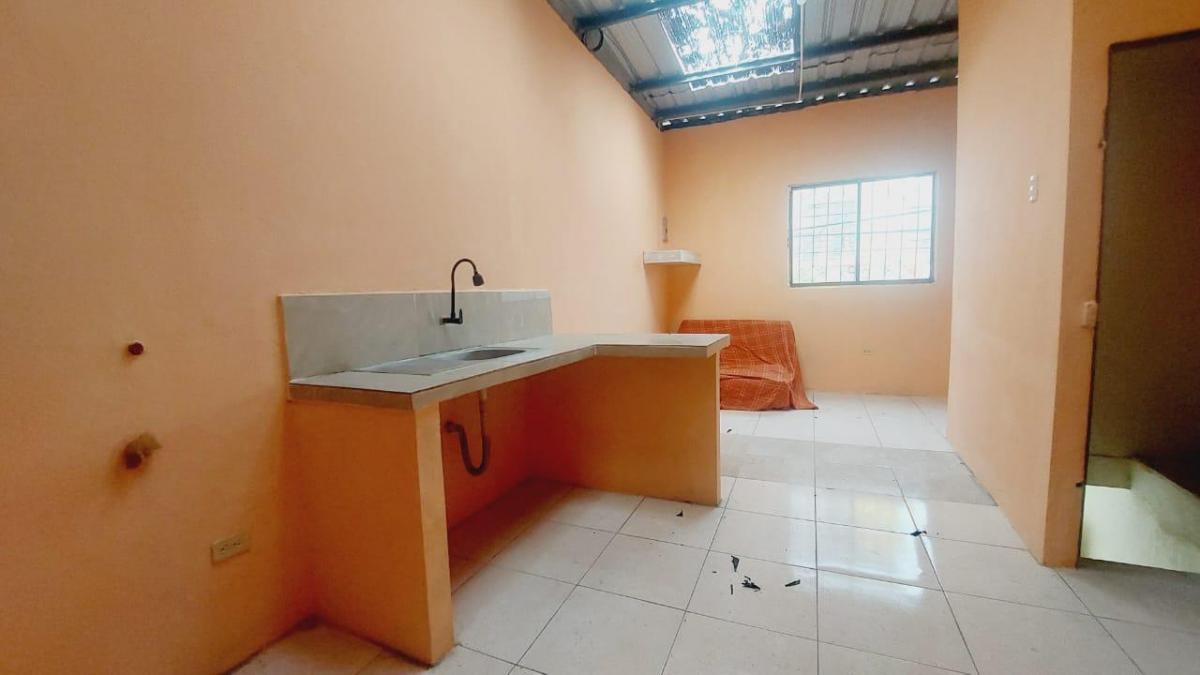 Casa en Venta Ciudadela Pajaro Azul, Norte de Guayaquil Grac, Guayas — imagen 7