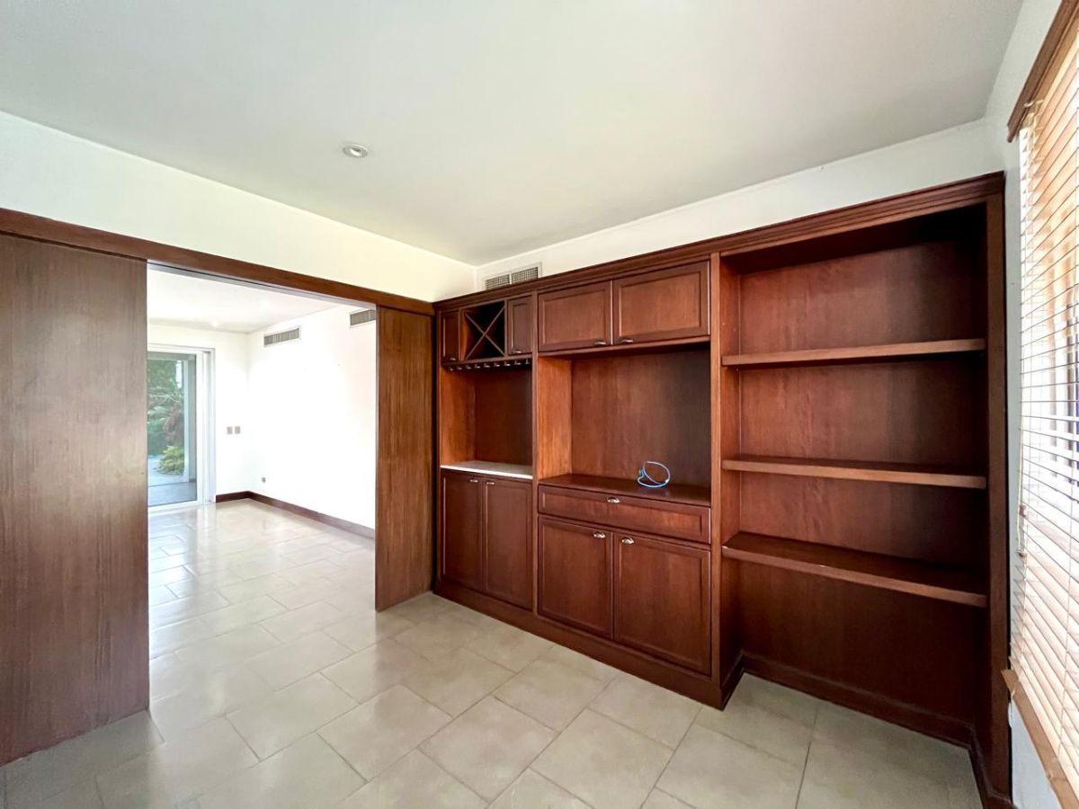 Casa de Venta en Samborondón - Km. 6 Urb. Lago Sol, Guayas — imagen 6