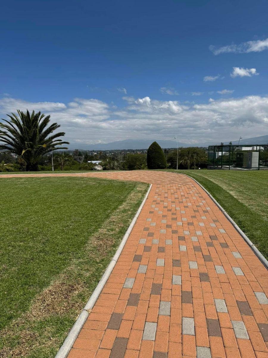 Lotes de Venta en Exclusiva Urbanización de Tumbaco La Cerámica — imagen 3