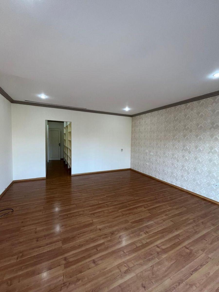 Casa Al Lago de Venta en Samborondón - Km. 6.5 urb. Lago Sol, Guayas — imagen 3