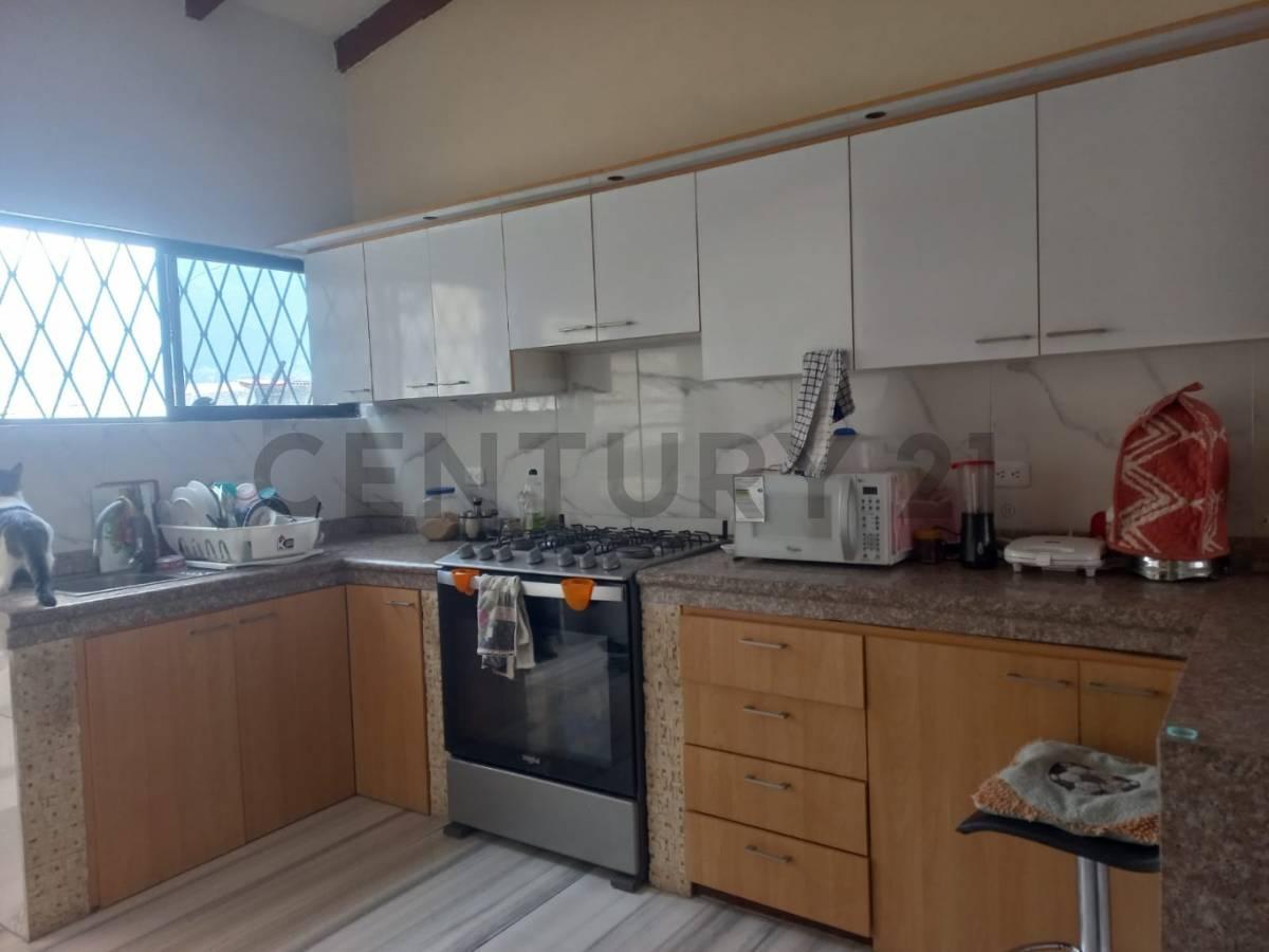 En Venta Departamento de 2 Dorm. Sector Real Audiencia — imagen 4