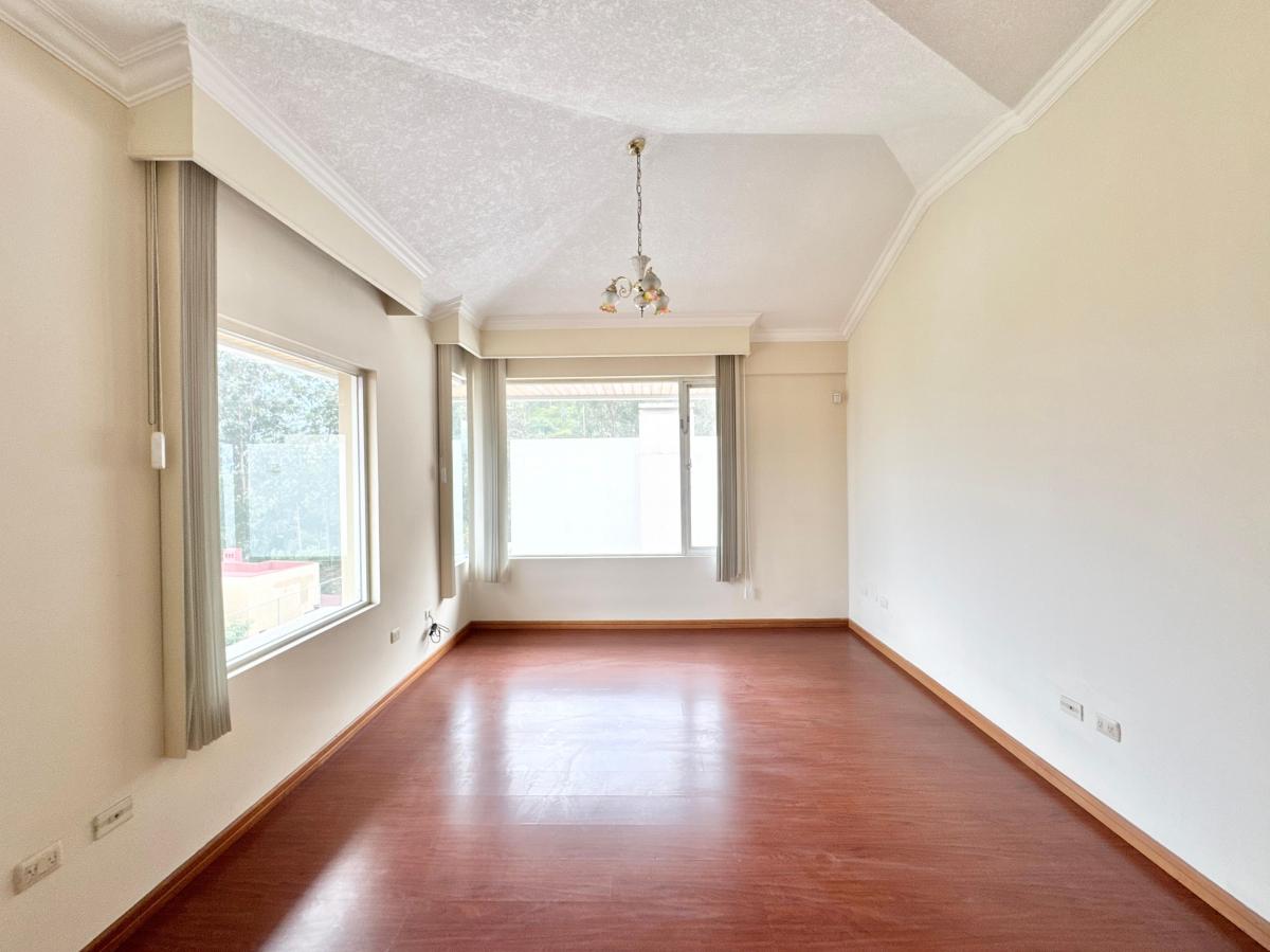 Casa en Venta de 859 m² en Miravalle — imagen 5