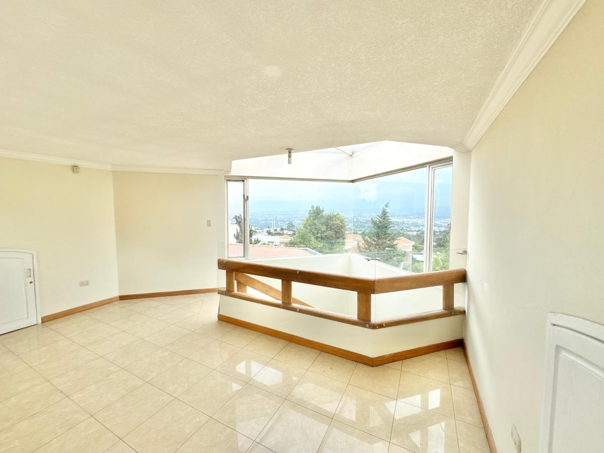 Casa en Venta de 859 m² en Miravalle — imagen 4