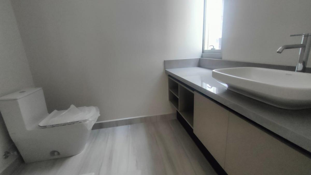 Departamento de Dos Dorm. de Lujo Republica del Salvador — imagen 4