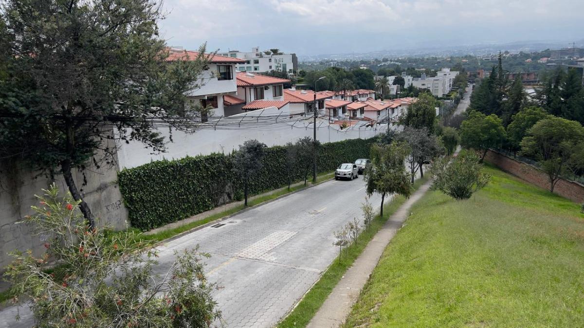 Terreno de Venta en Cumbayá, Sector La Cervecería — imagen 3