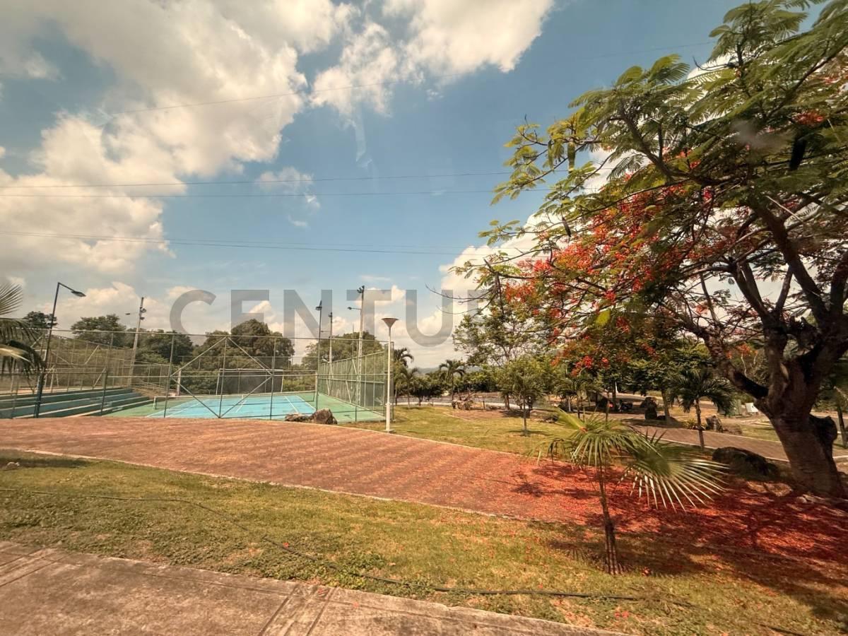 Terreno Exclusivo con Vista Privilegiada en Terrazas del Valle, Portoviejo, Manabí — imagen 3