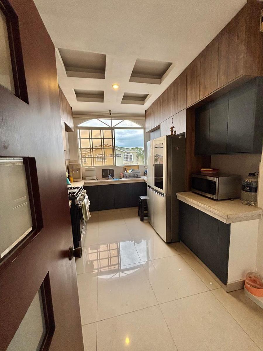 Dpto. en Venta en Samborondon, Km 2 1/2, Piso 2, Cerca de La Uess, Guayas — imagen 8