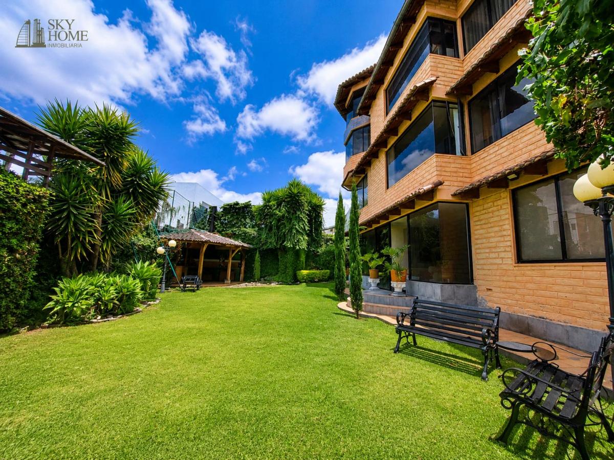 Venta Casa Amplia en Cumbayá - La Primavera — imagen 7
