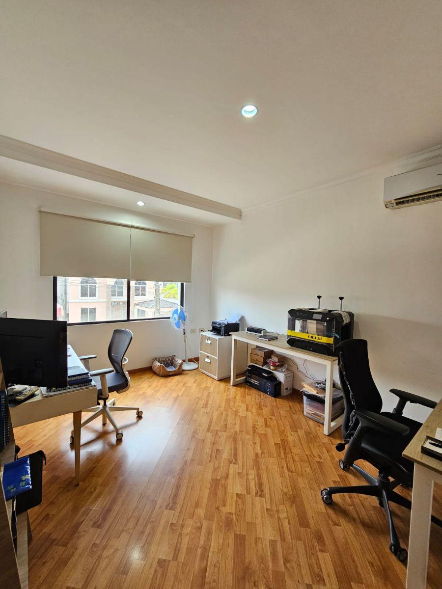 Casa de Venta Urb San Isidro km 3 Vía Samborondón, Guayas — imagen 8